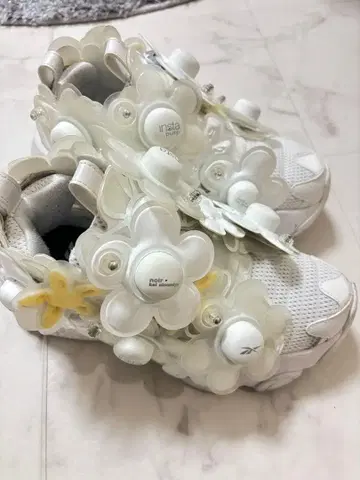 noir kei ninomiya Reebok 스니커즈