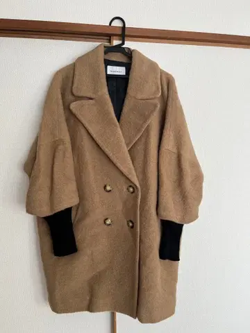 [새상품급] [클리닝 완료] moussy 베이지 체스터 코트