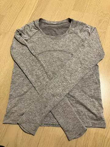 룰루레몬 긴팔 티셔츠