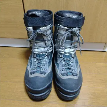 보리엘 설산용 등산화 UK 8 1/2 (일본 사이즈 26.5cm)