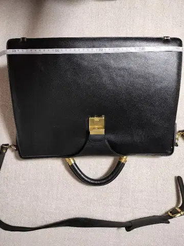 블랙 가죽 비즈니스 백 약 40cm x 30cm