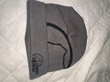 Lowe Alpine 그레이 니트 모자