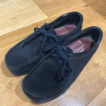 클락스 CLARKS 왈라비 블랙