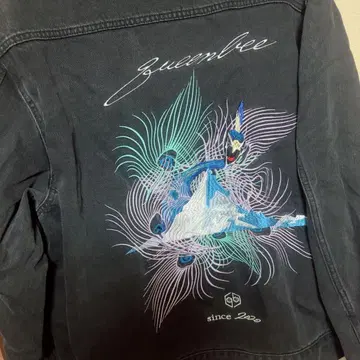 여왕벌 자수 데님 자켓 L 사이즈