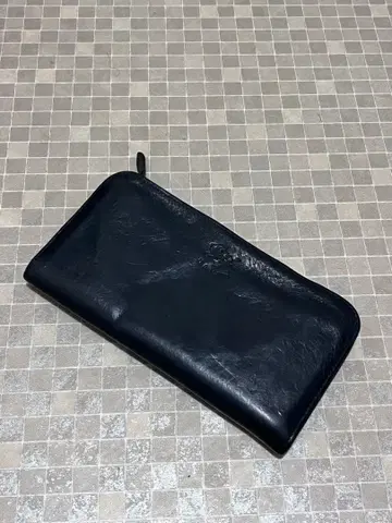 IL BISONTE 일비종떼 라운드 지퍼 장지갑 가죽 블랙