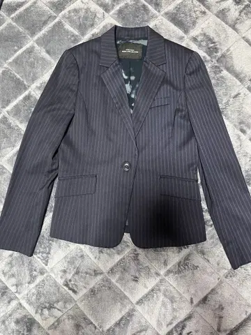 네이비 스트라이프 수트 셋업 M 사이즈