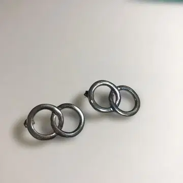 12610 PHILIPPE AUDIBERT 필립 오디베일 귀걸이