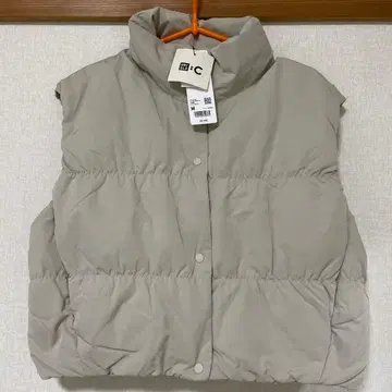 유니클로 C UNIQLO C 다운 크롭 베스트