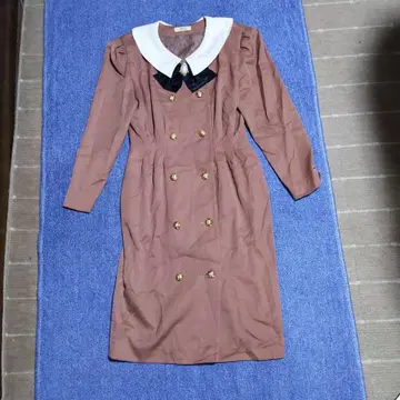 더블 브레스트 버블 원피스 어깨 패드