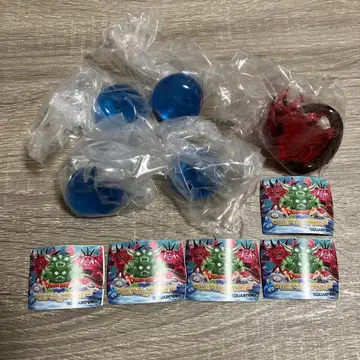 드래곤 퀘스트 크리스탈 몬스터즈 천공편 슬라임 4개, 밀드라우스 1개