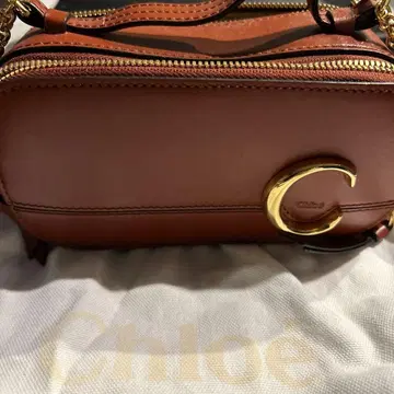 끌로에 브라운 숄더백