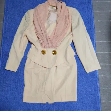 버블 수트 어깨 패드