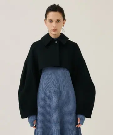 CLANE ROUND SLEEVE SHORT JACKET