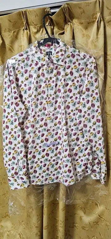 폴스미스 L 사이즈 꽃무늬 긴팔