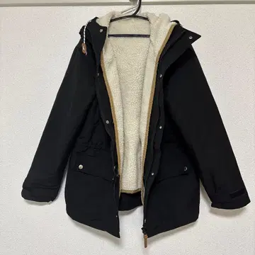 블랙 플리스 마운틴 후드티 M 사이즈