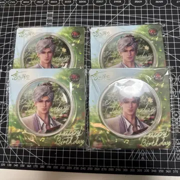 [공식]  (코이토신쿠) 신 2025 생일 75mm 캔뱃지 4개 세트