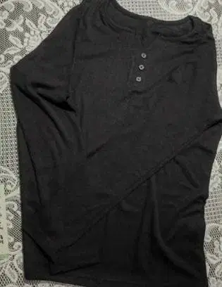 블랙 헨리넥 긴팔 피케 셔츠