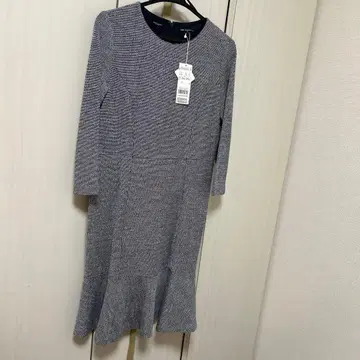 플레어 슬리브 원피스 M 사이즈