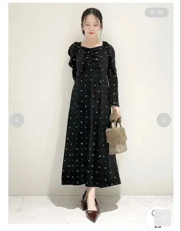 [ LILYBROWN ] 자수 벨로아 원피스