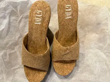 GYDA 코르크 샌들