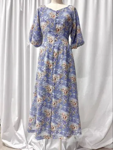 내추럴 꾸뛰르 플라워 원피스 프리 사이즈 블루 그레이