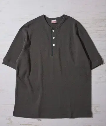 [ 미사용 ] 서멀 헨리넥 T셔츠