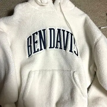BEN DAVIS 보아 후드티 화이트