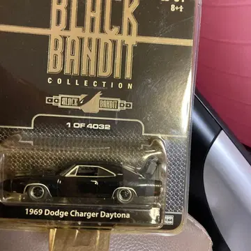 GREENLIGHT DODGE CHARGER DAYTONA 1/64