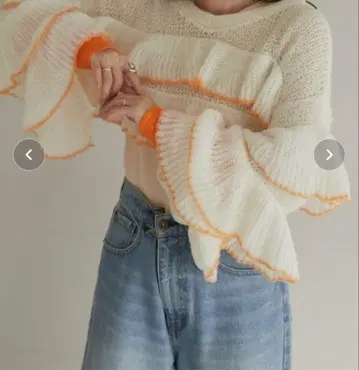 HELLO.SANFRANCISCO 프릴 레이스업 니트