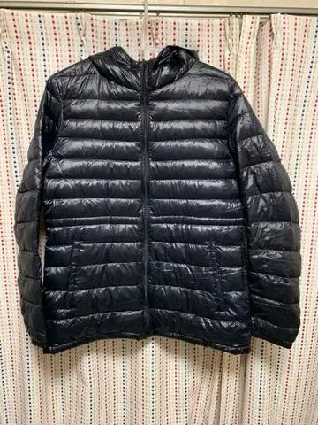 UNIQLO 후드 부착 블랙 다운 자켓 M