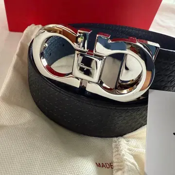 [ 새상품 ] 페라가모 간치니 블랙 x 네이비 벨트 105 리버서블