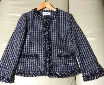 새상품급 자유구 노카라 자켓 트위드 라메 38 포멀