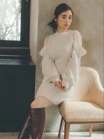 SNIDEL 시스루 숄더 미니 니트 원피스