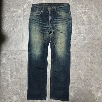 Wrangler 다크 블루 스트레이트 데님 33 사이즈 g8