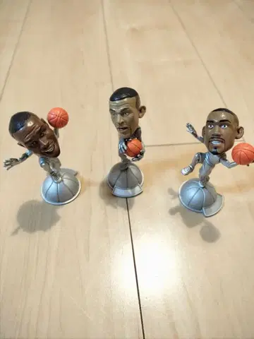 농구 피규어 3체 세트