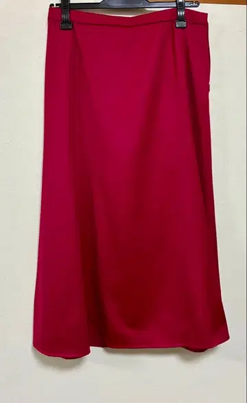 UNTITLED 빨간색 플레어 스커트 사이즈 44