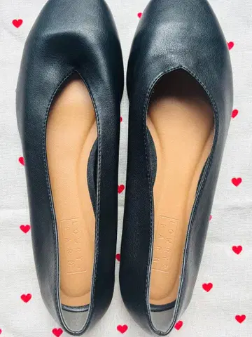 [ 새상품/미사용 ] LOWRYS FARM 펌프스