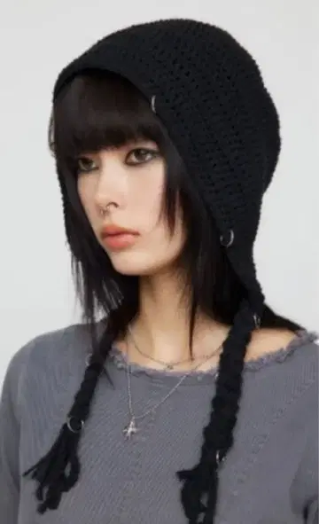 LAGUA GEM RING POINT KNIT 캡 블랙