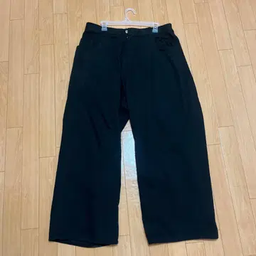 NEEDLE PUNCH TWILL 1 TUCK TROUSERS
