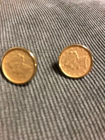 Trifari 골드 코인형 귀찌