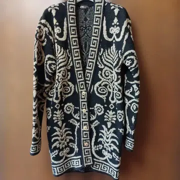 장식적인 무늬 롱 가디건 레나운