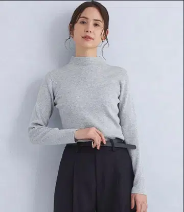 리브 라메 보틀넥 니트 그린 라벨 릴랙싱