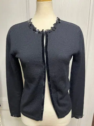 블랙 스팽글 울 100% 가디건 ML essence