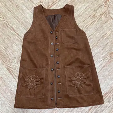 브라운 스웨이드풍 베스트 플라워 자수