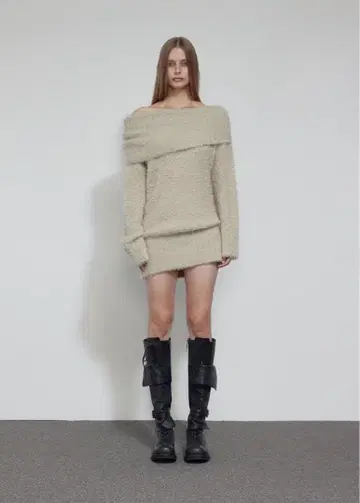 bohemseo 오프 숄더 부클 니트, 베이지