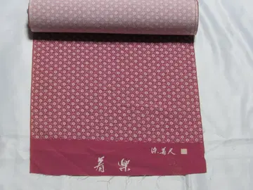 코몬 직물 옷감 적자색 계열 작은 꽃 무늬 패턴