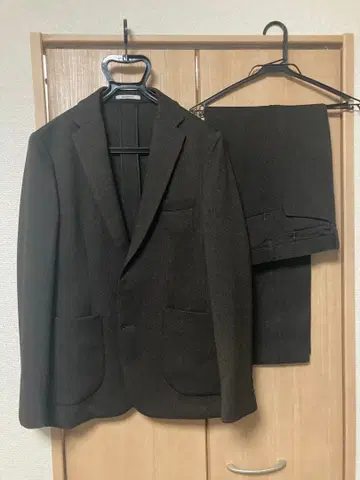 그린 레이블 릴랙싱 브라운 캐주얼 수트 셋업