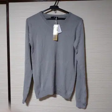 미사용 새상품 HARE 그레이 V넥 긴팔 니트 스웨터 S