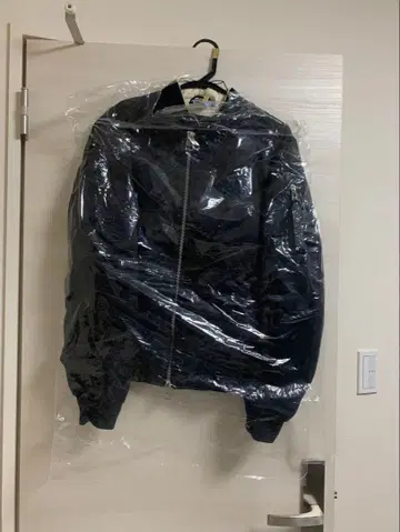 아르마니 PARMAN EXCHANGE STAR CAPSULE