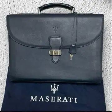 새상품급 최고봉 레어 MASERATI 가죽 비즈니스 백